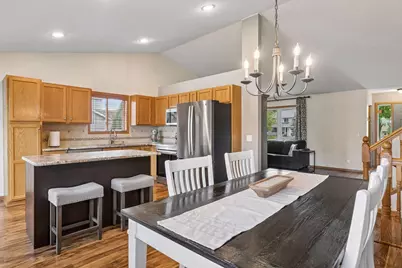 1049 Bonnieview Drive, Woodbury, MN 55129 - Photo 17