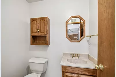 2580 Bedford Court #16, Mendota Heights, MN 55120 - Photo 15