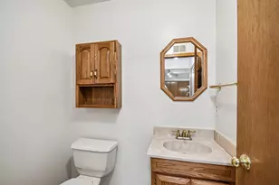 2580 Bedford Ct, Mendota Heights, MN 55120 - Photo 15