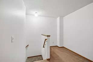2580 Bedford Ct, Mendota Heights, MN 55120 - Photo 17