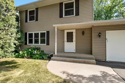 2679 16th Terrace NW, New Brighton, MN 55112 - Photo 3