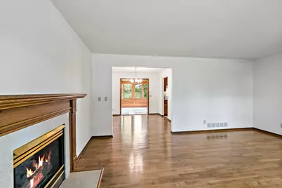 2679 16th Terrace NW, New Brighton, MN 55112 - Photo 9
