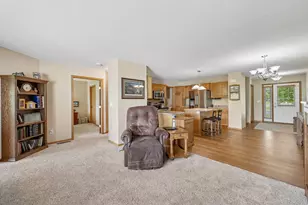 12615 Pond View Rd, Zimmerman, MN 55398 - Photo 7