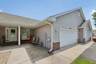 12615 Pond View Rd, Zimmerman, MN 55398 - Photo 3