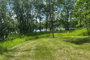1402 N McKay Ave NE, Alexandria, MN 56308 - Photo 9