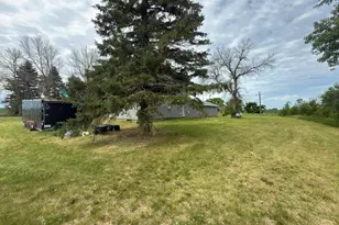 93883 580th Ave, Mountain Lake, MN 56159 - Photo 7