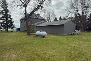 93883 580th Ave, Mountain Lake, MN 56159 - Photo 3