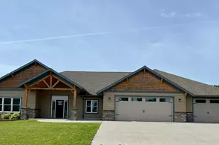 994 North St, Wabasso, MN 56293 - Photo 1