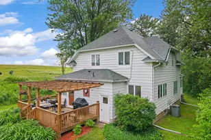 18615 Dunn Rd, Caledonia, MN 55921 - Photo 3