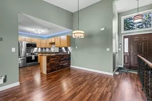 41 Round Lake Trail, Little Canada, MN 55117 - Photo 5