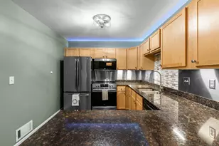41 Round Lake Trail, Little Canada, MN 55117 - Photo 15