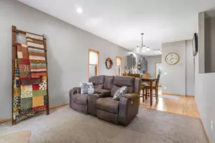 208 High Ave, Wanamingo, MN 55983 - Photo 11