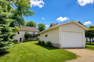 208 High Ave, Wanamingo, MN 55983 - Photo 3