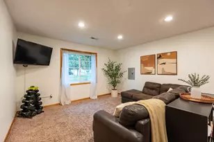 617 12th St, Farmington, MN 55024 - Photo 25