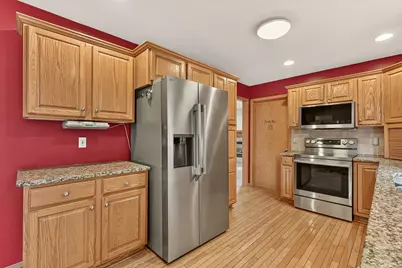931 Pine Court NE, Pine Island, MN 55963 - Photo 13