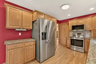931 Pine Ct NE, Pine Island, MN 55963 - Photo 13