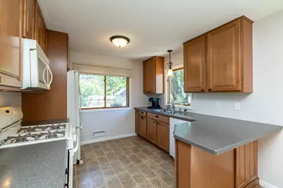 991 Cortland Drive, Apple Valley, MN 55124 - Photo 11