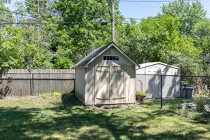991 Cortland Dr, Apple Valley, MN 55124 - Photo 33