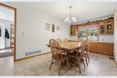 424 E 11th Street, Gibbon, MN 55335 - Photo 7