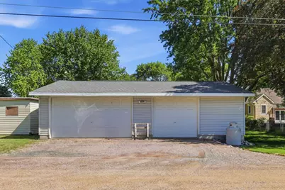 424 E 11th Street, Gibbon, MN 55335 - Photo 47