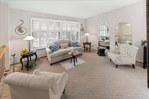 4602 1/2 Penkwe Way, Eagan, MN 55122 - Photo 3