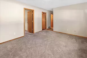 4602 1/2 Penkwe Way, Eagan, MN 55122 - Photo 19
