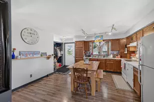 28287 273rd Ave, Fountain, MN 55935 - Photo 5