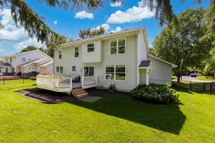 8106 Greenbriar Ln, Woodbury, MN 55125 - Photo 49