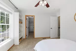 8106 Greenbriar Ln, Woodbury, MN 55125 - Photo 33
