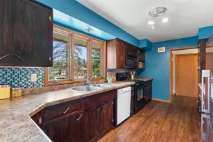 628 E Wisconsin Ave, Barron, WI 54812 - Photo 5