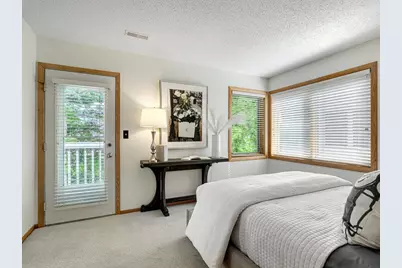 3026 Lake Shore Drive #B, Minneapolis, MN 55416 - Photo 7
