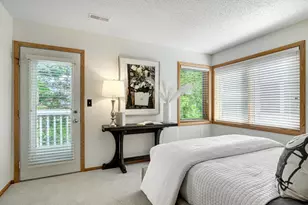 3026 Lake Shore Dr, Minneapolis, MN 55416 - Photo 7