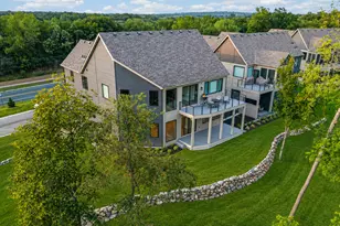 4759 Linden Cove Ln, Savage, MN 55378 - Photo 5