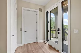 4729 Linden Cove Ln, Savage, MN 55378 - Photo 5