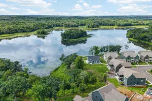 4729 Linden Cove Ln, Savage, MN 55378 - Photo 47