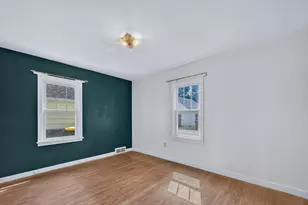 325 W South St, Caledonia, MN 55921 - Photo 11