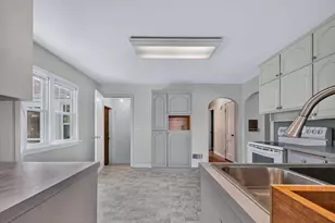 325 W South St, Caledonia, MN 55921 - Photo 5