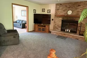217 Oak Leaf Dr, Winona, MN 55987 - Photo 9