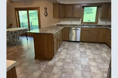 217 Oak Leaf Drive, Winona, MN 55987 - Photo 3