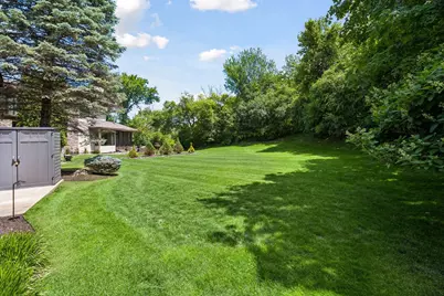 2439 Emerald Trail, Minnetonka, MN 55305 - Photo 37