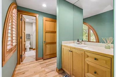 2439 Emerald Trail, Minnetonka, MN 55305 - Photo 29