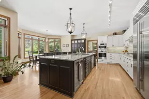 28010 Boulder Bridge Dr, Excelsior, MN 55331 - Photo 11