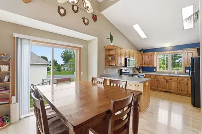 1202 Sunset Boulevard NW, Montgomery, MN 56069 - Photo 5