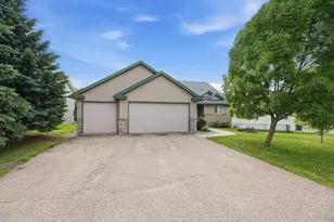 1202 Sunset Blvd NW, Montgomery, MN 56069 - Photo 3
