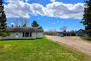 9612 E Hayes Rd, Mountain Iron, MN 55768 - Photo 1