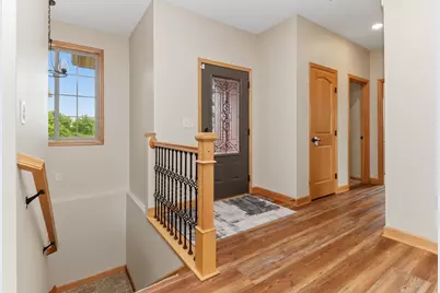 2423 Jewel Street, Saint Augusta, MN 56301 - Photo 9