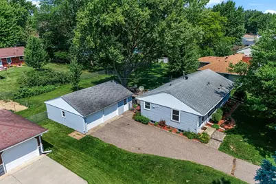 9230 Clinton Avenue S, Bloomington, MN 55420 - Photo 43