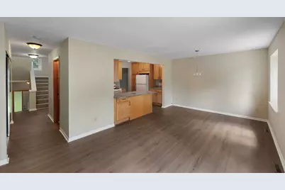 304 Pondridge Circle, Wayzata, MN 55391 - Photo 5