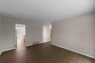 304 Pondridge Circle, Wayzata, MN 55391 - Photo 11
