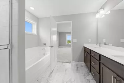 819 Spancil Hill View, Woodbury, MN 55129 - Photo 51